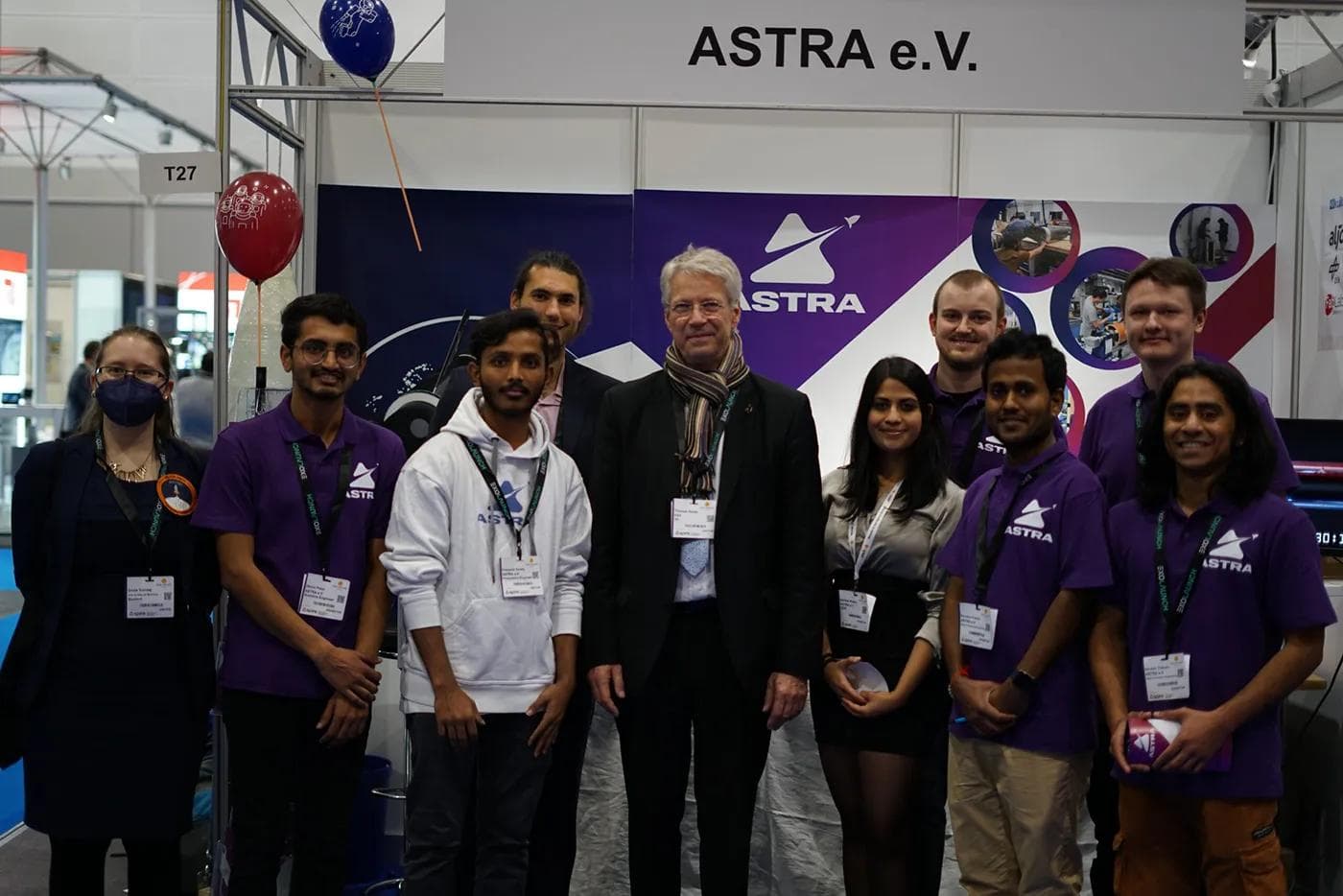 Space tech 2022 group photo